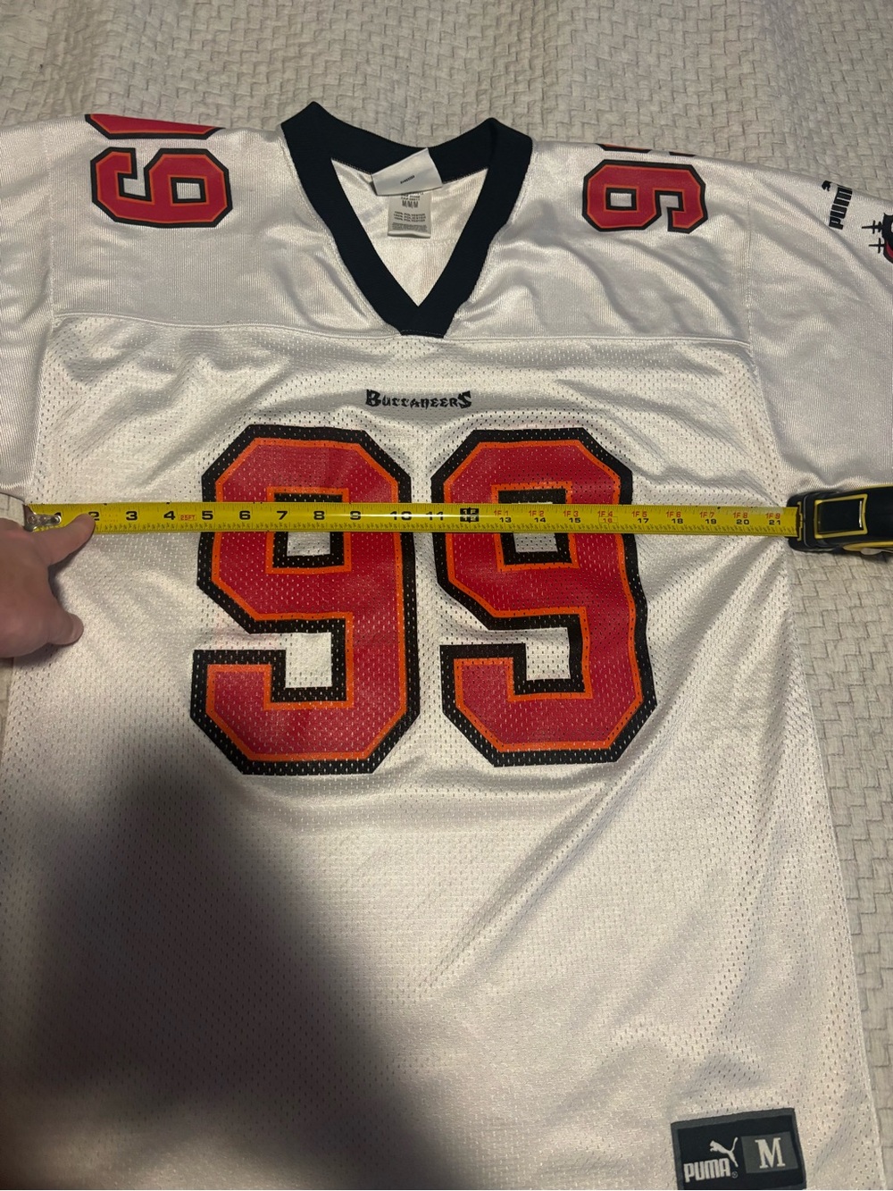 Vintage Warren Sapp #99 Tampa Bay Buccaneers NFL Football Jersey Size M Puma Tag - Picture 7 of 8